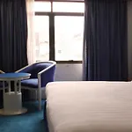 Arnava Hotel Senen